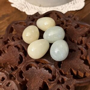 5 Vintage Alabaster Eggs light green and cream heavy.